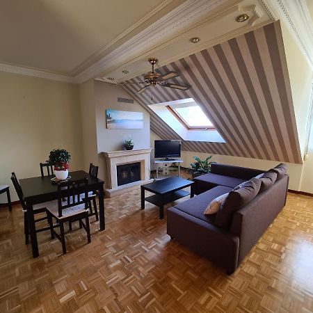 106A Atico Con Garaje Y Chimenea Cerca De La Playa Appartement Gijón Buitenkant foto